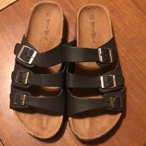Nature Breeze sandals